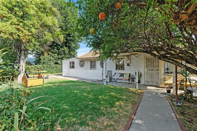 1329 Pleasant View Avenue, Corona, CA 92882