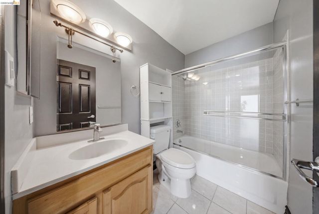 1731 Ellis St 14, Concord, CA 94520