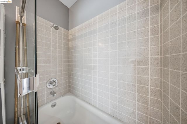 1731 Ellis St 14, Concord, CA 94520