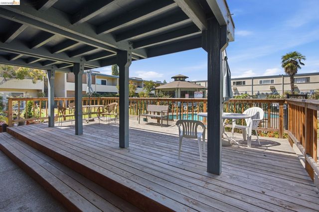 1731 Ellis St 14, Concord, CA 94520