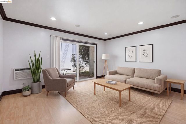 1731 Ellis St 14, Concord, CA 94520