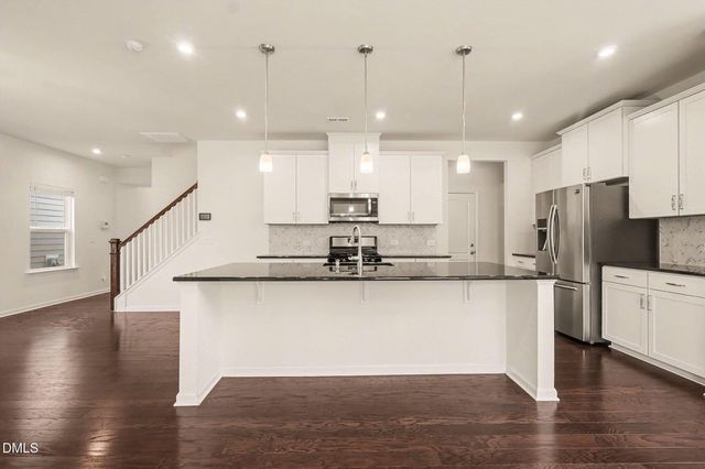 324 Sage Oak Lane, Holly Springs, NC 27540