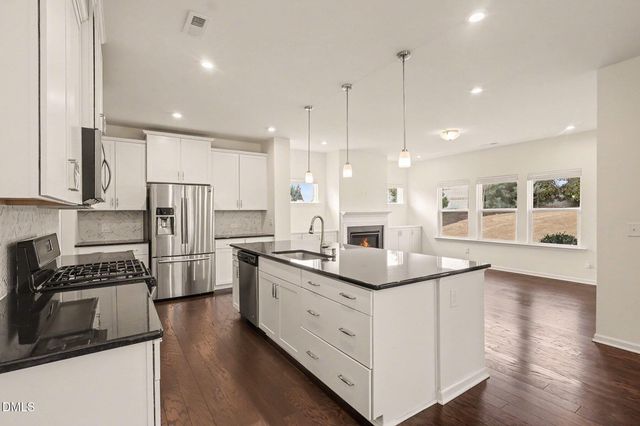 324 Sage Oak Lane, Holly Springs, NC 27540