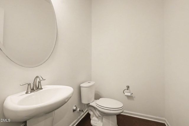 324 Sage Oak Lane, Holly Springs, NC 27540