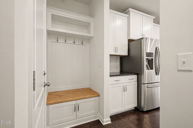 324 Sage Oak Lane, Holly Springs, NC 27540