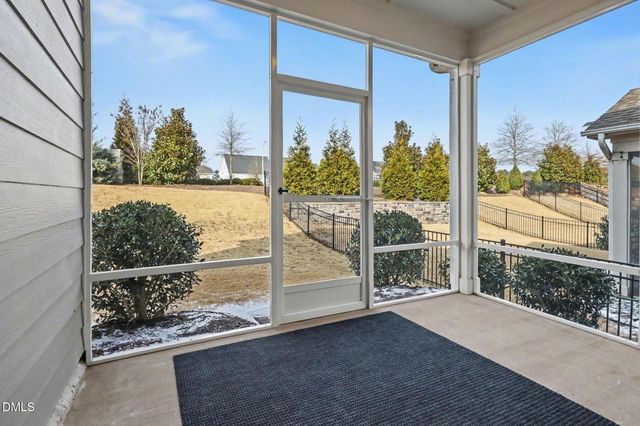 324 Sage Oak Lane, Holly Springs, NC 27540