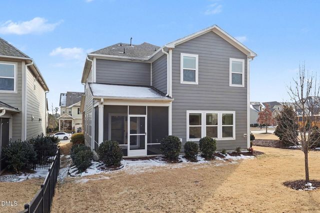 324 Sage Oak Lane, Holly Springs, NC 27540