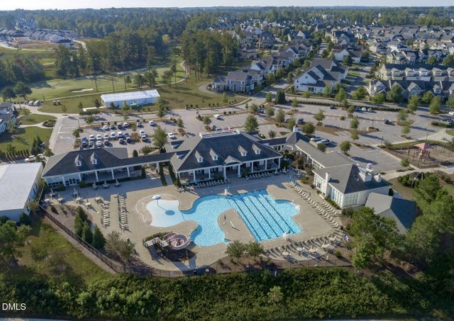 324 Sage Oak Lane, Holly Springs, NC 27540