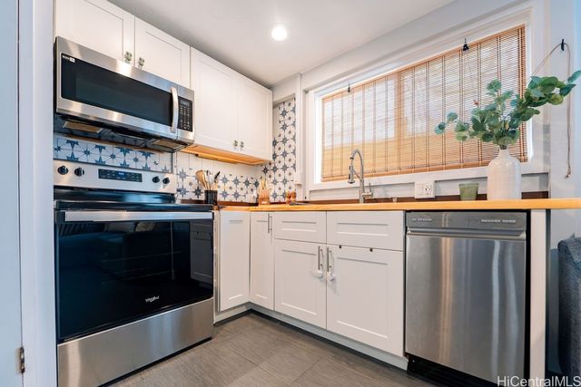 650 Oneawa Street, Kailua, HI 96734