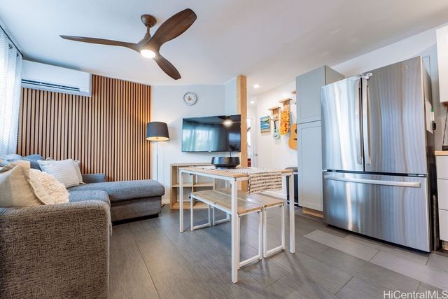 650 Oneawa Street, Kailua, HI 96734