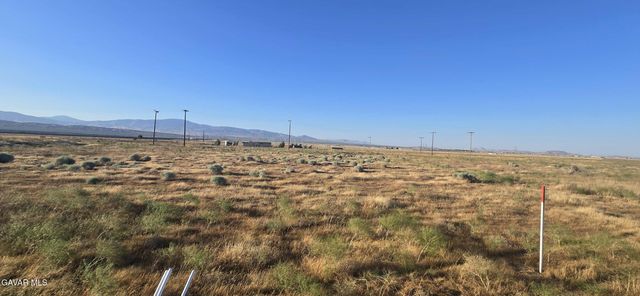 16900 W Avenue A 8, Lancaster, CA 93536