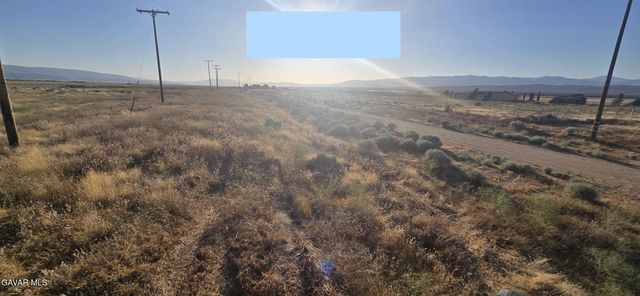 16900 W Avenue A 8, Lancaster, CA 93536