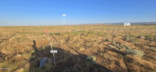 16900 W Avenue A 8, Lancaster, CA 93536