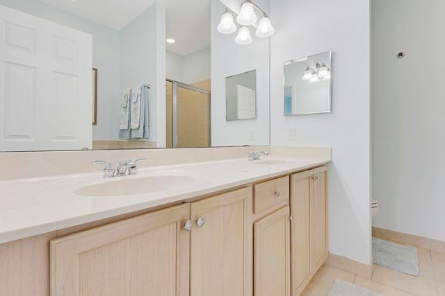 118 Seagrape Drive 105, Jupiter, FL 33458
