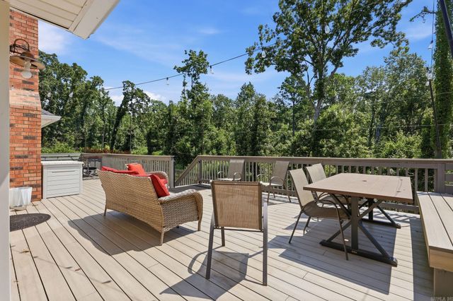 12815 Saint Charles Boulevard, Little Rock, AR 72211