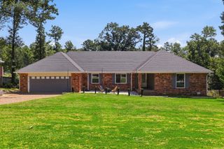 12815 Saint Charles Boulevard, Little Rock, AR 72211
