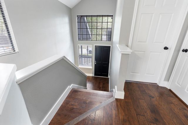 18 N Wilde Yaupon Circle, The Woodlands, TX 77381