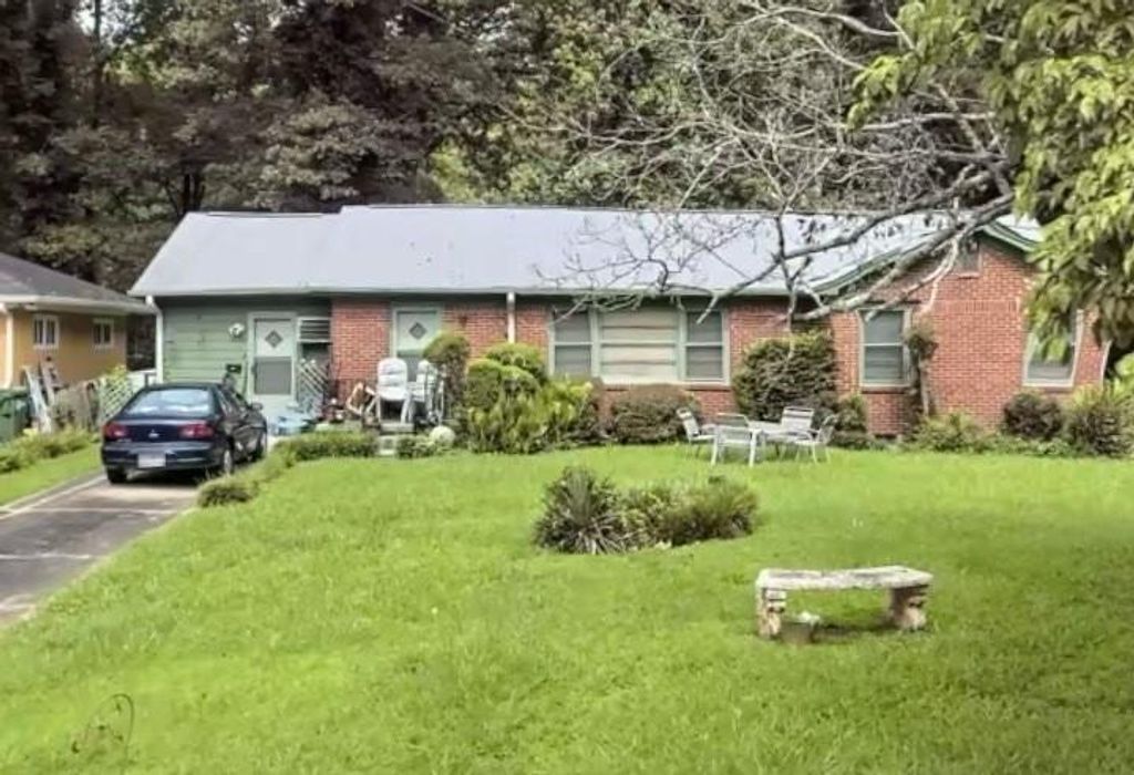 1805 Sandringham SW Drive, Atlanta, GA 30311