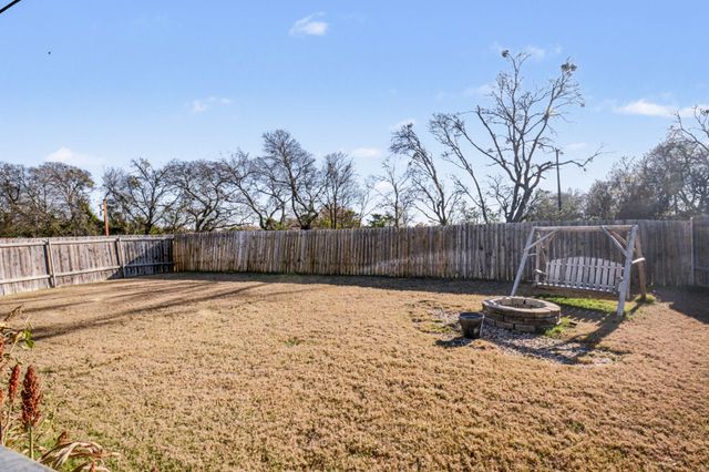 1513 Hill Top Court, Princeton, TX 75407