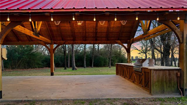 1728 Cr 384, Marquez, TX 77865