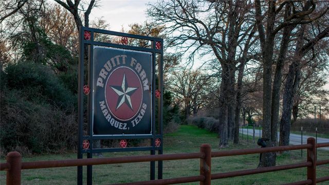 1728 Cr 384, Marquez, TX 77865