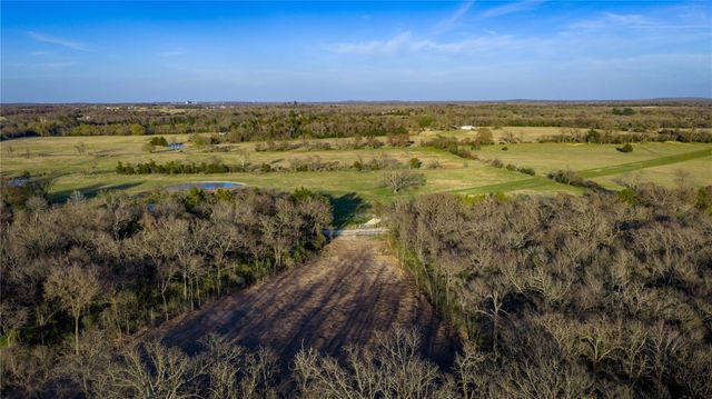 1728 Cr 384, Marquez, TX 77865