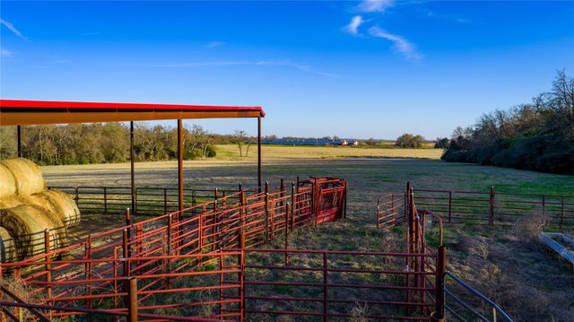 1728 Cr 384, Marquez, TX 77865