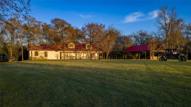 1728 Cr 384, Marquez, TX 77865