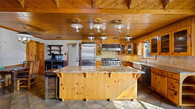 1728 Cr 384, Marquez, TX 77865