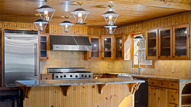 1728 Cr 384, Marquez, TX 77865