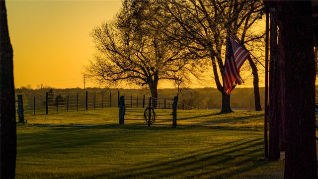 1728 Cr 384, Marquez, TX 77865