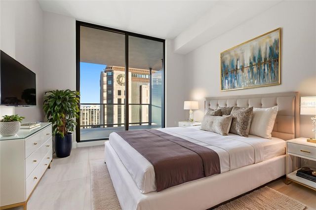 275 1ST AVENUE S 2803, St Petersburg, FL 33701