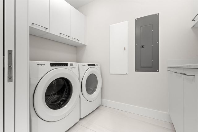 275 1ST AVENUE S 2803, St Petersburg, FL 33701