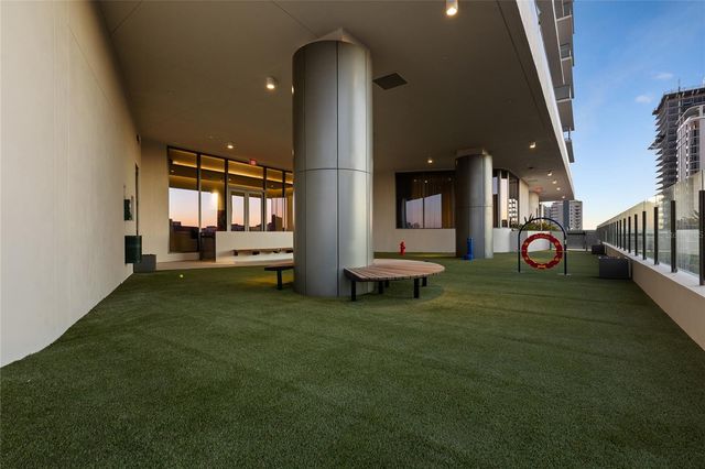 275 1ST AVENUE S 2803, St Petersburg, FL 33701