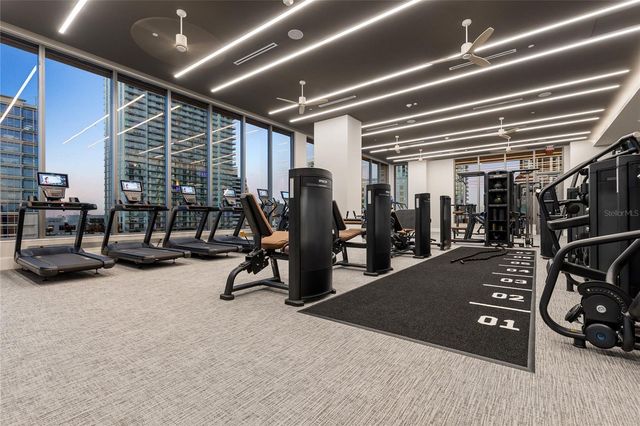 275 1ST AVENUE S 2803, St Petersburg, FL 33701