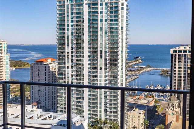 275 1ST AVENUE S 2803, St Petersburg, FL 33701