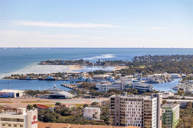 275 1ST AVENUE S 2803, St Petersburg, FL 33701