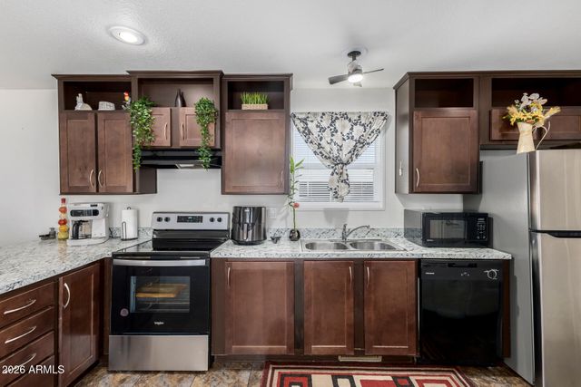 12721 W GREENWAY Road 237, El Mirage, AZ 85335