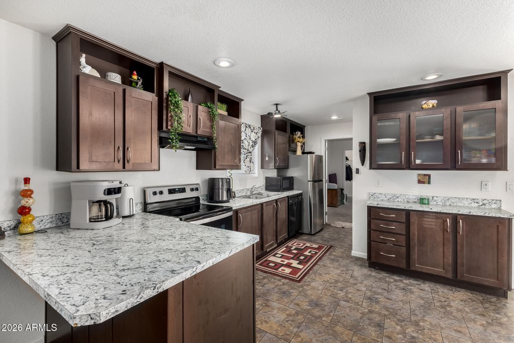 12721 W GREENWAY Road 237, El Mirage, AZ 85335