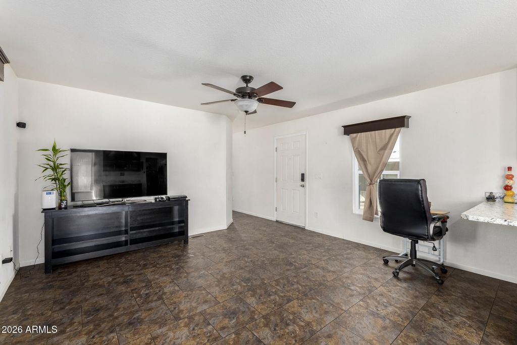 12721 W GREENWAY Road 237, El Mirage, AZ 85335 — photo 4