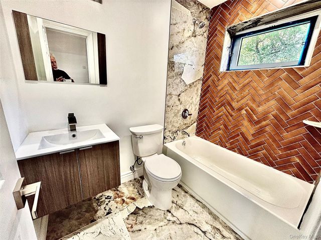 91 Washington Avenue, Wyandanch, NY 11798