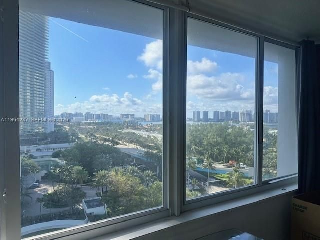 19201 Collins Ave 1044, Sunny Isles Beach, FL 33160