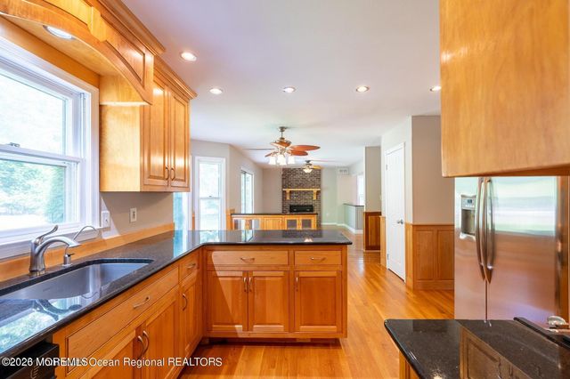 20 Bittersweet Drive, Jackson, NJ 08527