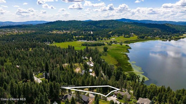 NKA W Woodlake Dr, Hauser, ID 83854
