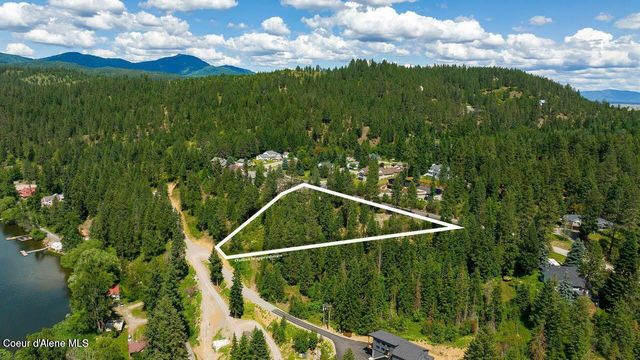 NKA W Woodlake Dr, Hauser, ID 83854