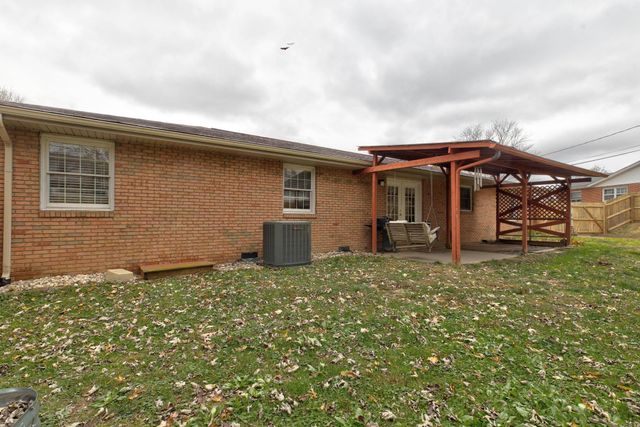 116 Circle Drive, Morehead, KY 40351