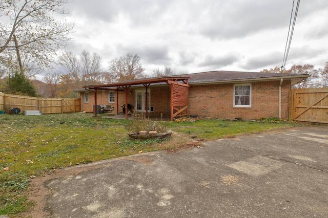 116 Circle Drive, Morehead, KY 40351