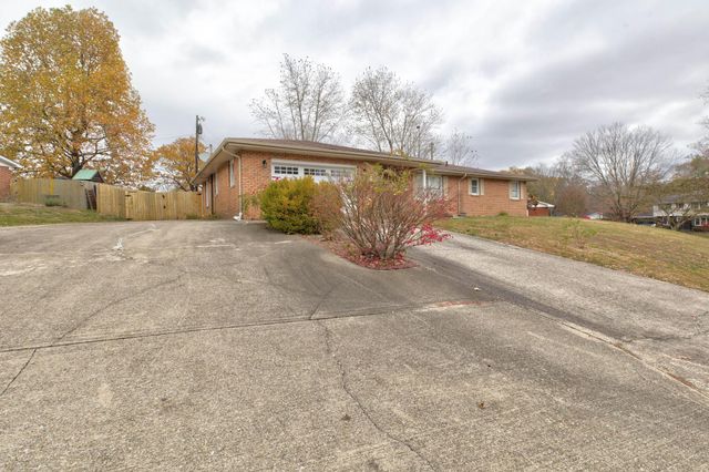 116 Circle Drive, Morehead, KY 40351