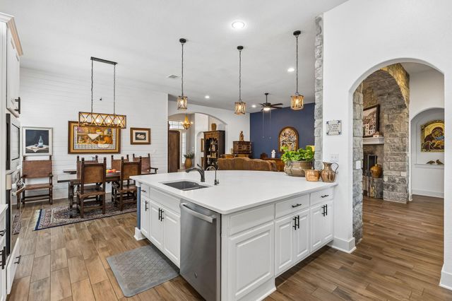 5217 Alonso DR, Austin, TX 78738