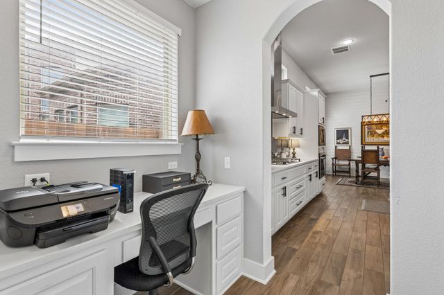 5217 Alonso DR, Austin, TX 78738